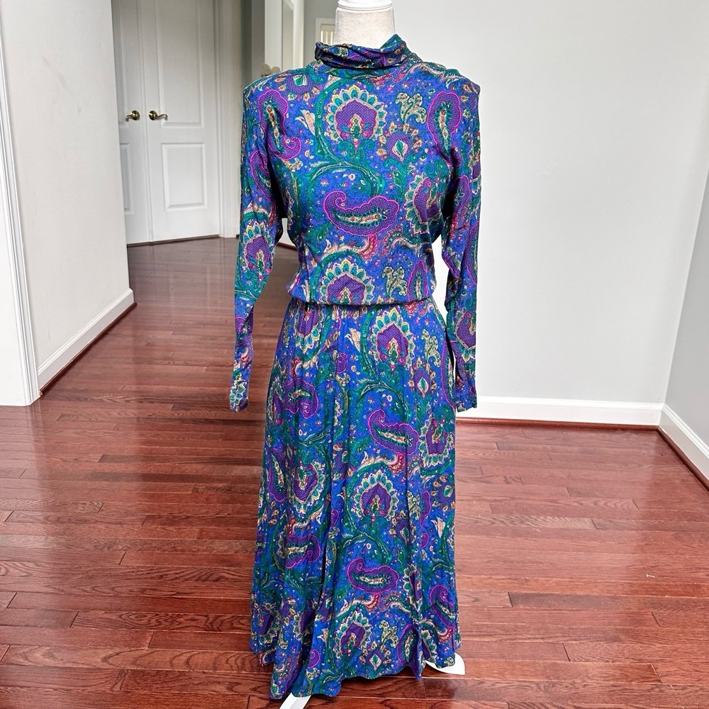 Jessica Howard Long Sleeve Paisley Blue‎ Purple Vibrant Unique Pattern Dress